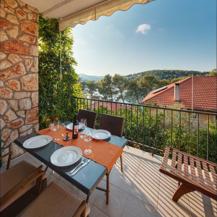 Figa Apartman Benko Milatic Jelsa  Luaran gambar